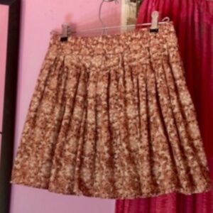 American Eagle Floral Skater Mini Skirt Orange/Neutrals Pleated Women’s Small
